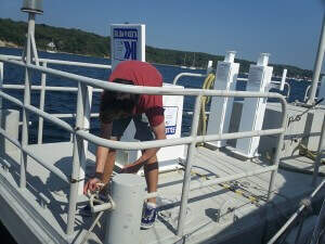 Jeff tying us to Pump Out dock